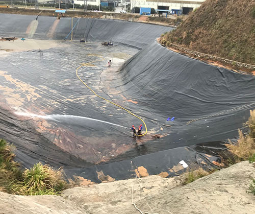 东辽废水池清理